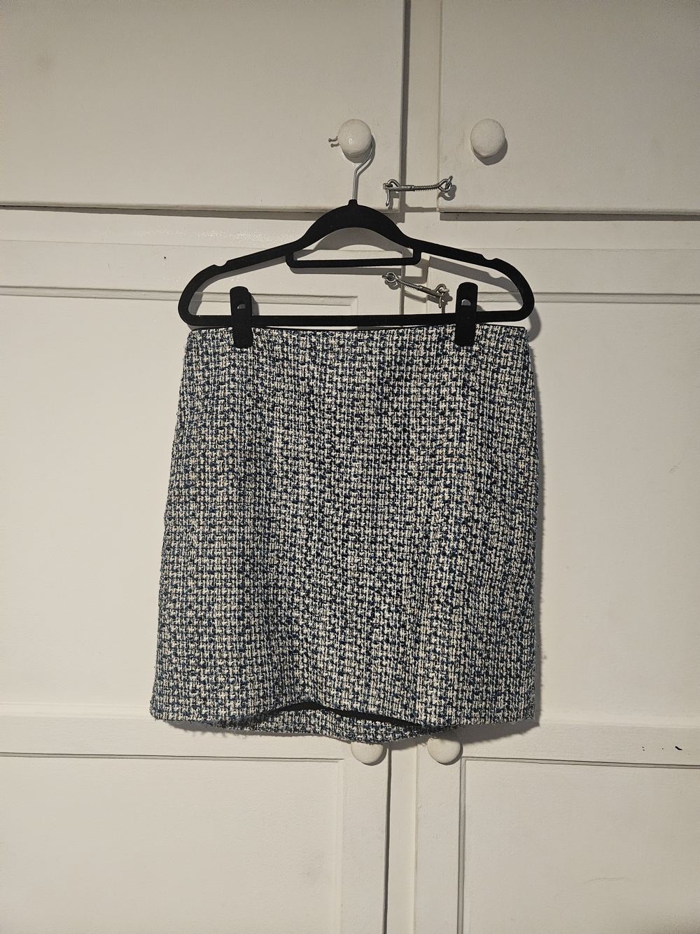 White House Black Market Blue & White Tweed Pencil Skirt